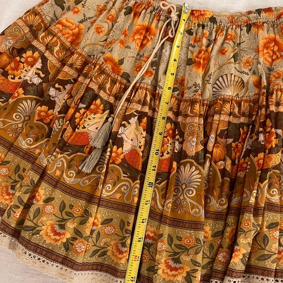 Spell Seashell Mini Skirt - Picture 13 of 16